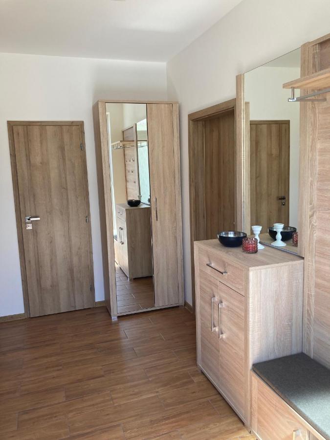 Apartmany Rubin Nesvady エクステリア 写真